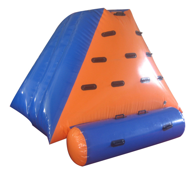 Inflatable Water Iceberg (4)